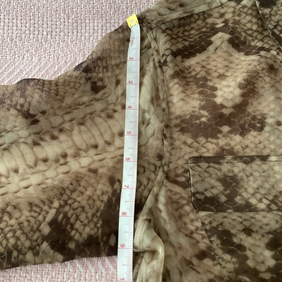 Equipment Sheer Snakeskin Blouse - Picture 8 of 10
